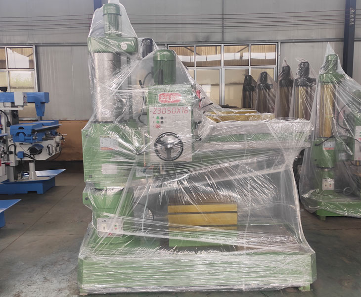 Z3050半液压摇臂钻床