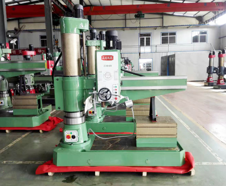 Z3040摇臂钻床