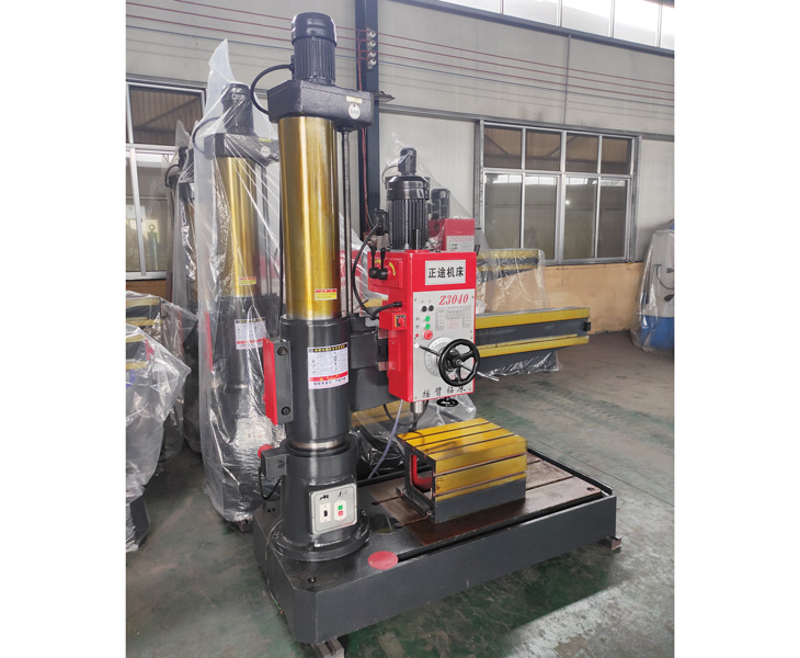 Z3040摇臂钻床