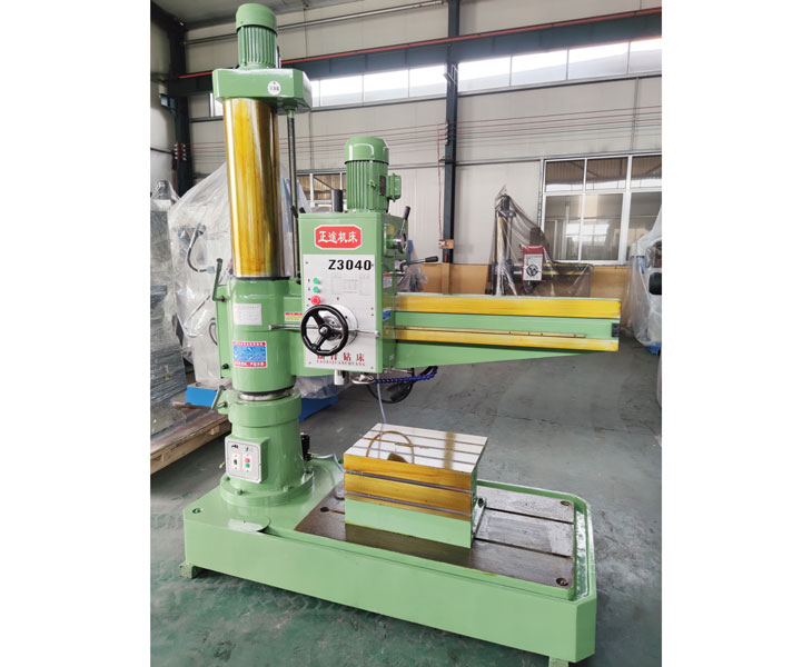 Z3040摇臂钻床