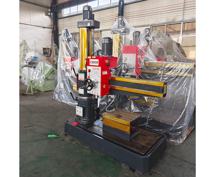 3040摇臂钻床