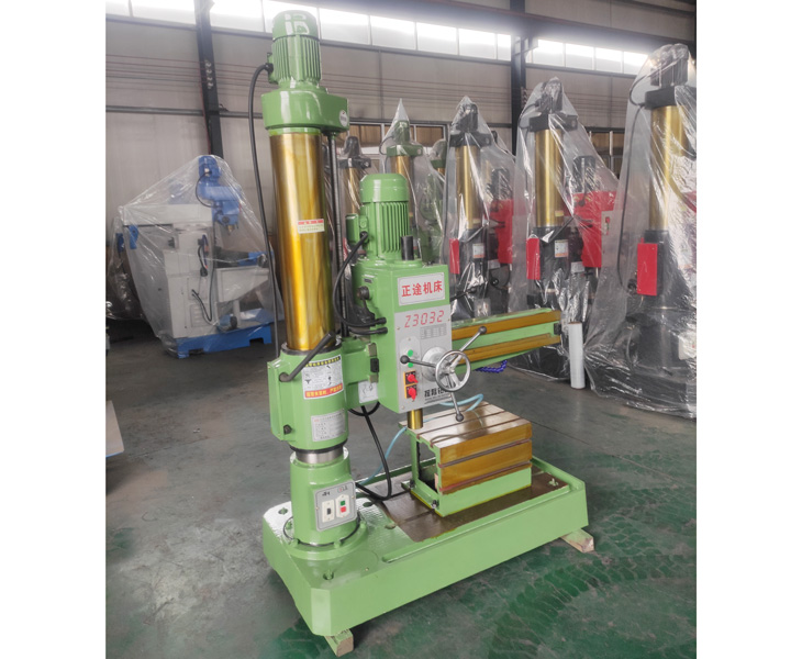 3032摇臂钻床