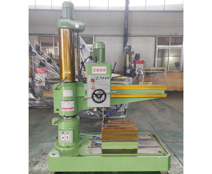3040摇臂钻床