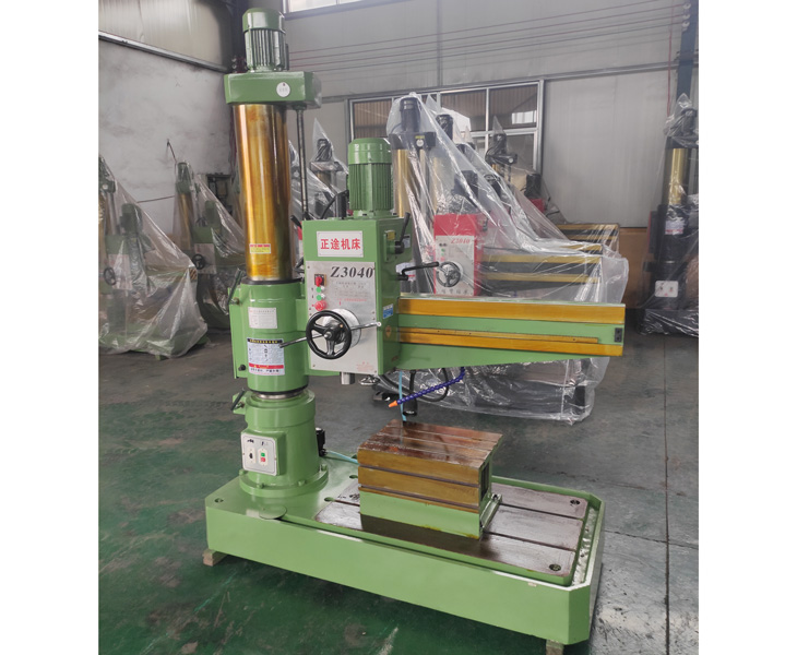 3040摇臂钻床