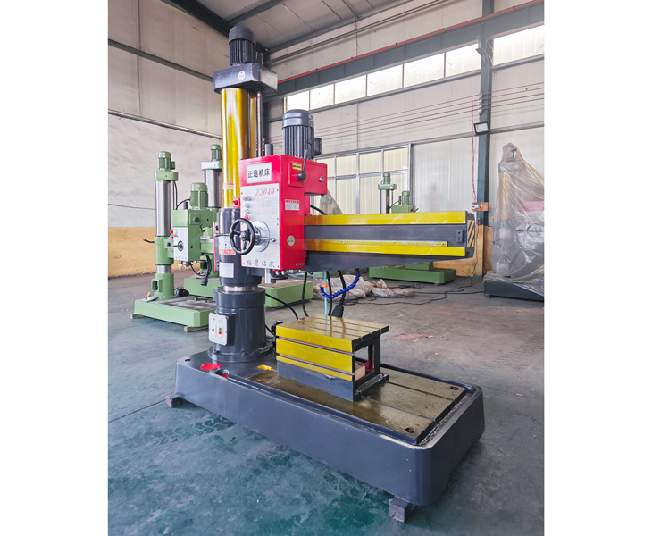 3040摇臂钻床